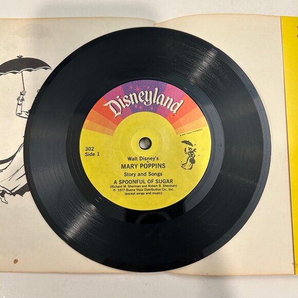 Walt Disney's Story of Mary Poppins 7" 33 1/3 Book and Record 1977 Disneyland 30 - Picture 5 of 6